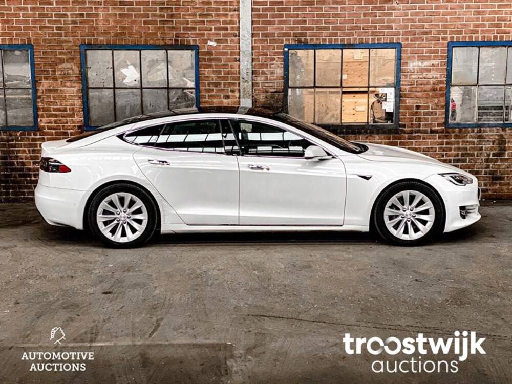 Tesla Model S 75 Base FACELIFT 320hp 2017 -Orig. NL-, RJ-746-J
