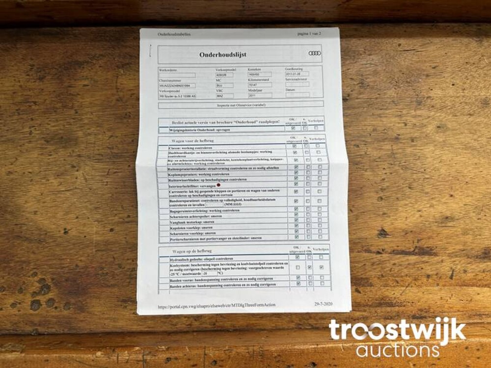 Audi R8 Spyder 5.2 V10 FSI FACELIFT Audi-Exclusive 525PS 2011 Cabriolet, 1-KXH-50