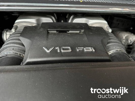 Audi R8 Spyder 5.2 V10 FSI FACELIFT Audi-Exclusive 525hp 2011 Cabriolet, 1-KXH-50