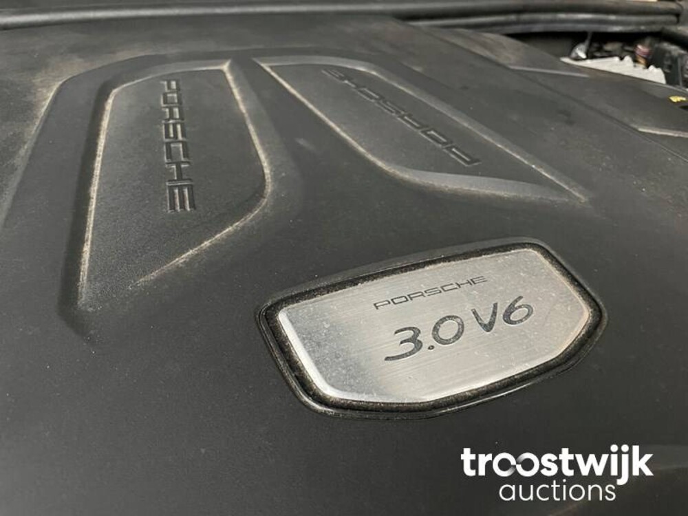 Porsche Cayenne 3.0 V6 340hp 2018 NEW-MODEL -Orig. NL-, ST-296-D