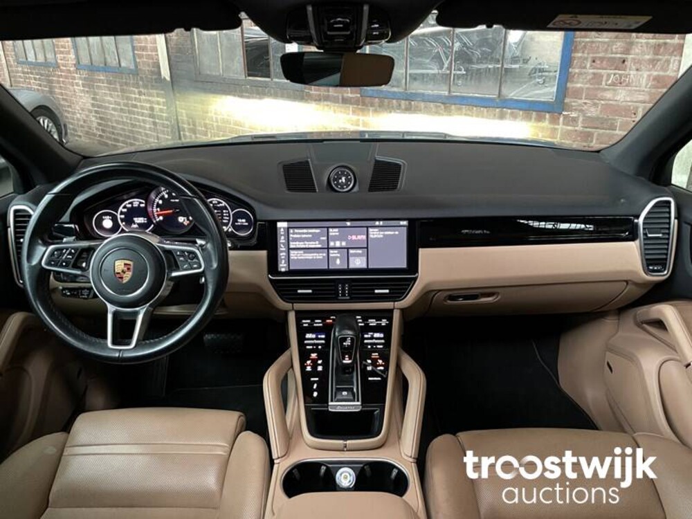 Porsche Cayenne 3.0 V6 340hp 2018 NEW-MODEL -Orig. NL-, ST-296-D