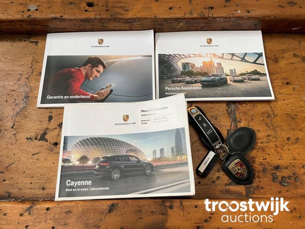 Porsche Cayenne 3.0 V6 340hp 2018 NEW-MODEL -Orig. NL-, ST-296-D