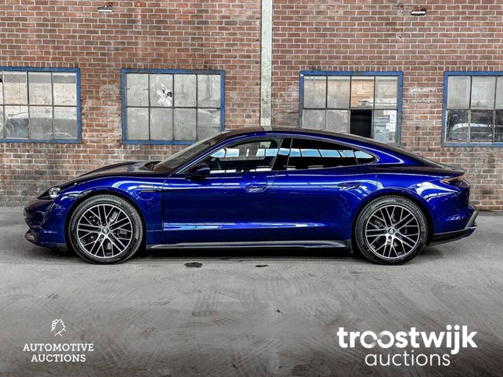 Porsche Taycan Turbo 84 kWh 625hp 2023 Sport-Chrono NEW WARRANTY -Orig. NL-, S-306-FB -Manufacturer's warranty-