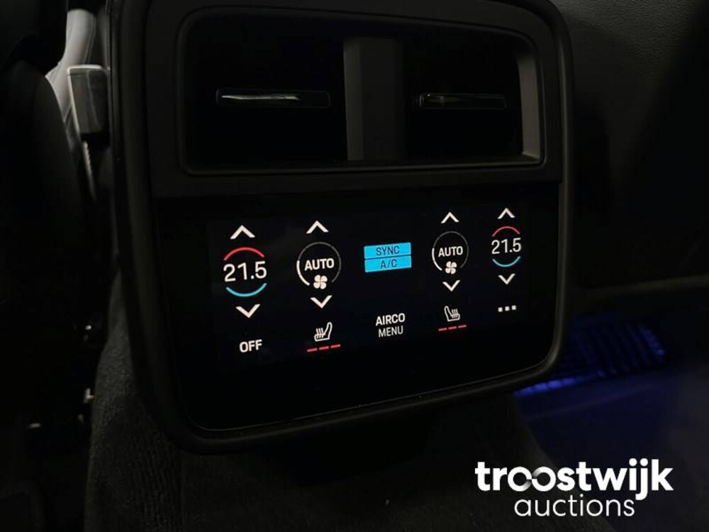 Porsche Taycan Turbo 84 kWh 625hp 2023 Sport-Chrono NEW WARRANTY -Orig. NL-, S-306-FB -Manufacturer's warranty-