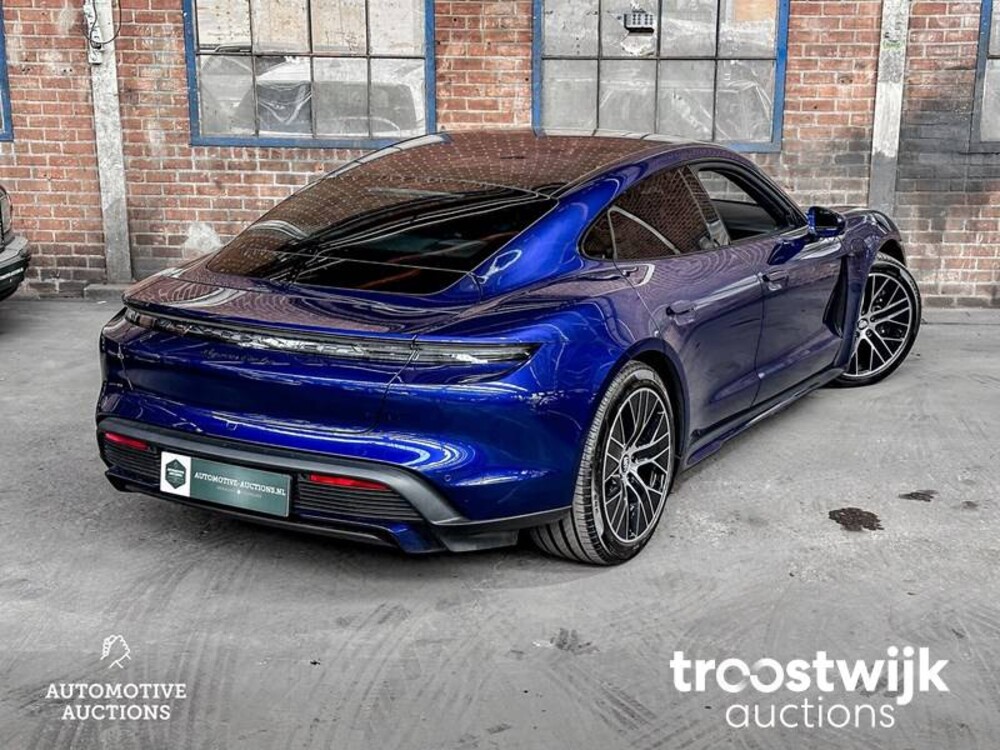 Porsche Taycan Turbo 84 kWh 625hp 2023 Sport-Chrono NEW WARRANTY -Orig. NL-, S-306-FB -Manufacturer's warranty-