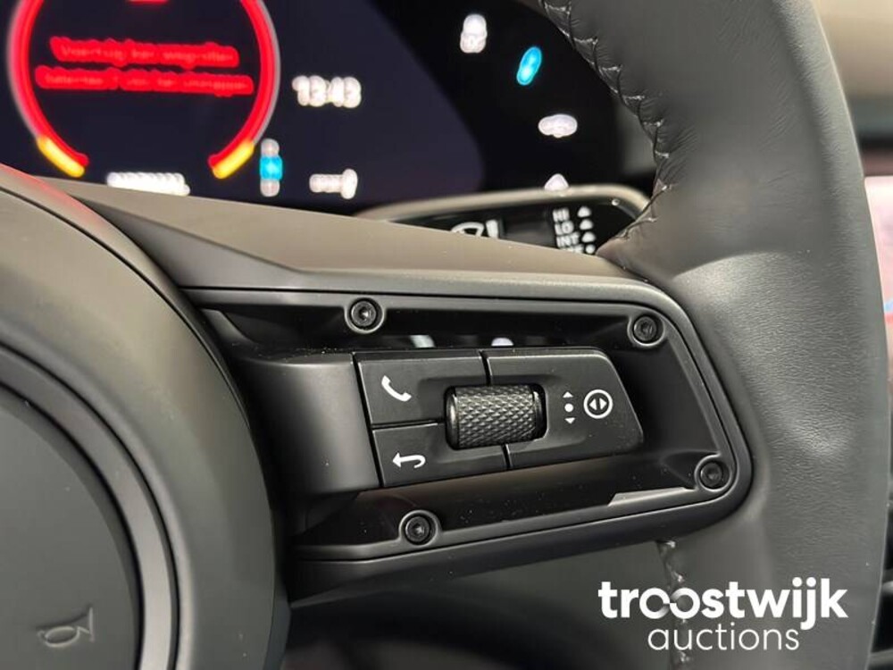 Porsche Taycan Turbo 84 kWh 625hp 2023 Sport-Chrono NEW WARRANTY -Orig. NL-, S-306-FB -Manufacturer's warranty-