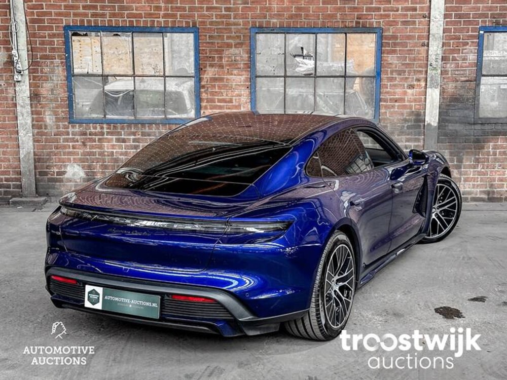 Porsche Taycan Turbo 84 kWh 625hp 2023 Sport-Chrono NEW WARRANTY -Orig. NL-, S-306-FB -Manufacturer's warranty-