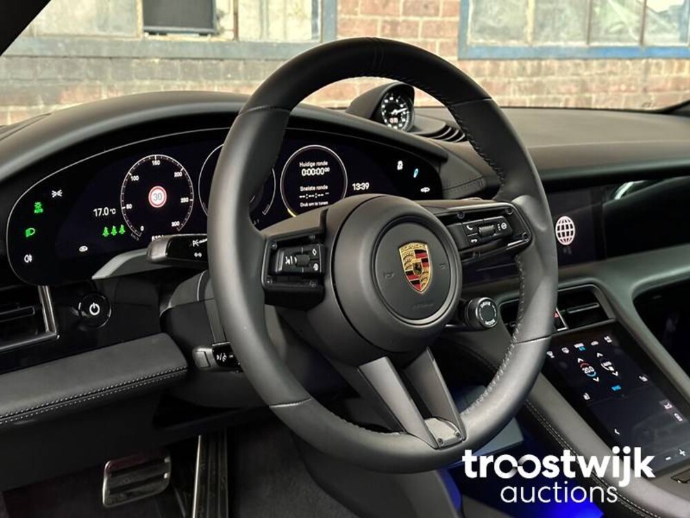 Porsche Taycan Turbo 84 kWh 625hp 2023 Sport-Chrono NEW WARRANTY -Orig. NL-, S-306-FB -Manufacturer's warranty-