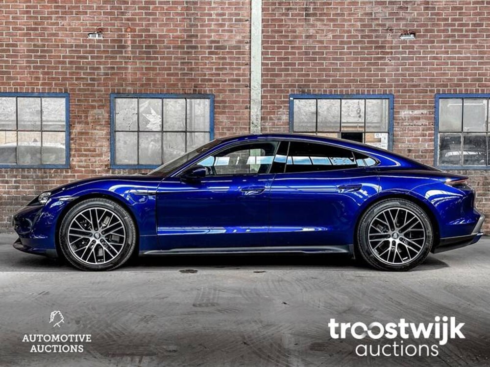 Porsche Taycan Turbo 84 kWh 625hp 2023 Sport-Chrono NEW WARRANTY -Orig. NL-, S-306-FB -Manufacturer's warranty-
