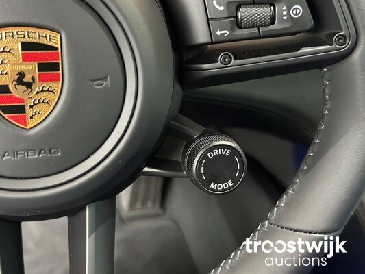 Porsche Taycan Turbo 84 kWh 625hp 2023 Sport-Chrono NEW WARRANTY -Orig. NL-, S-306-FB -Manufacturer's warranty-