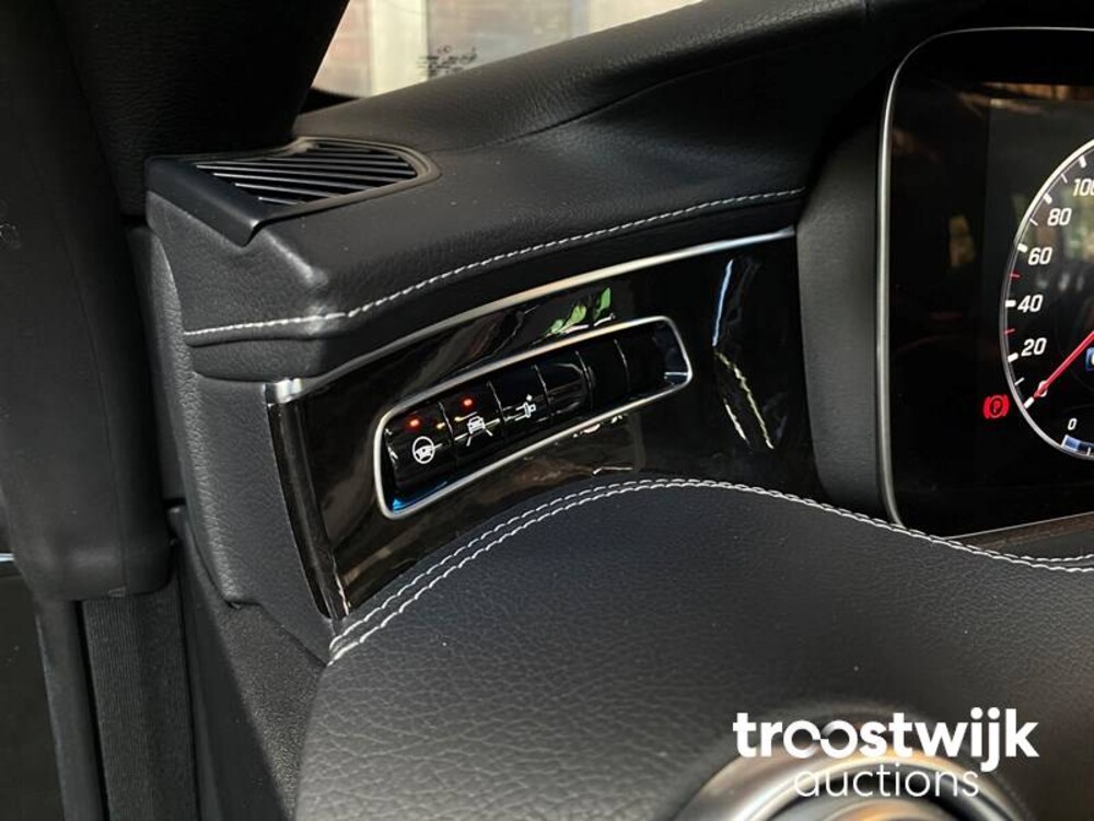 Mercedes-Benz S560 AMG 4.0 V8 469hp 2018 Cabriolet