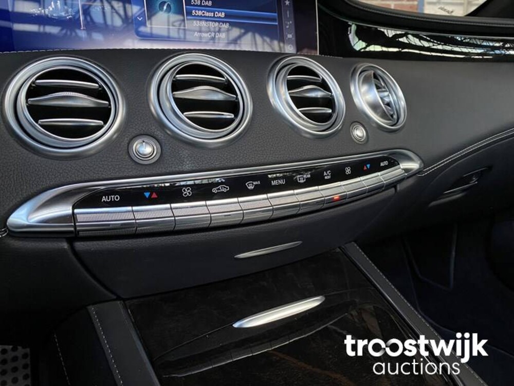 Mercedes-Benz S560 AMG 4.0 V8 469hp 2018 Cabriolet