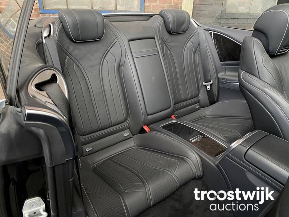 Mercedes-Benz S560 AMG 4.0 V8 469hp 2018 Cabriolet