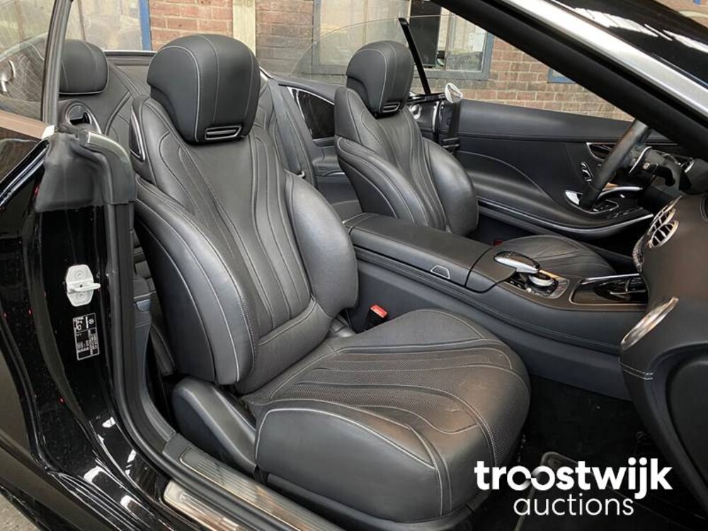 Mercedes-Benz S560 AMG 4.0 V8 469hp 2018 Cabriolet