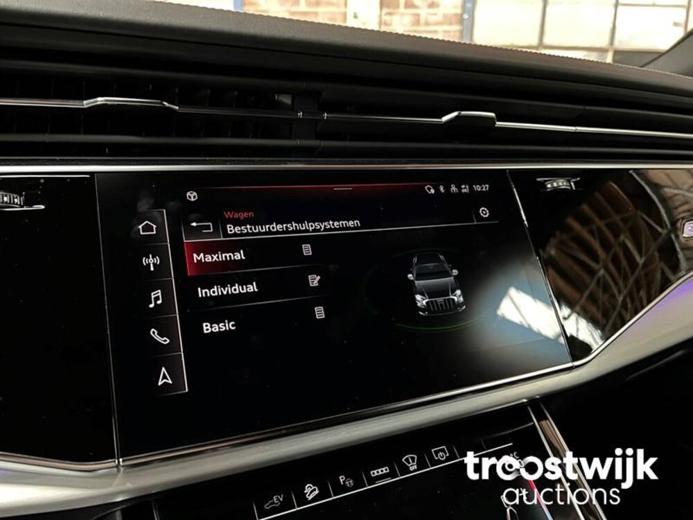 Audi Q8 60 TFSIe S-Line 3.0 Quattro  467hp 2022, T-001-HD