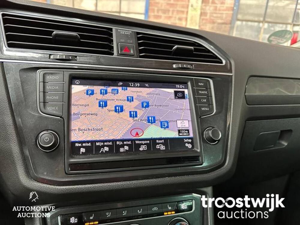Volkswagen Tiguan 2.0 TDI Connected 190hp 2016, NF-933-L