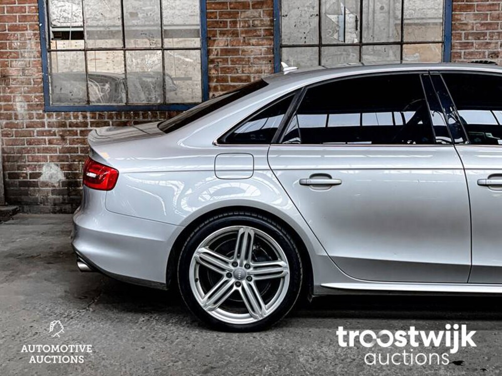 Audi S4 Turbocharged V6 Premium Plus  340hp 2012