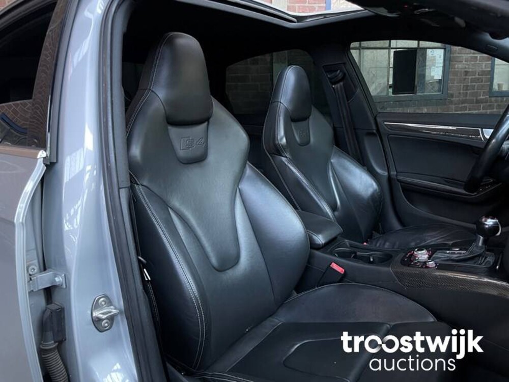 Audi S4 Turbocharged V6 Premium Plus  340hp 2012