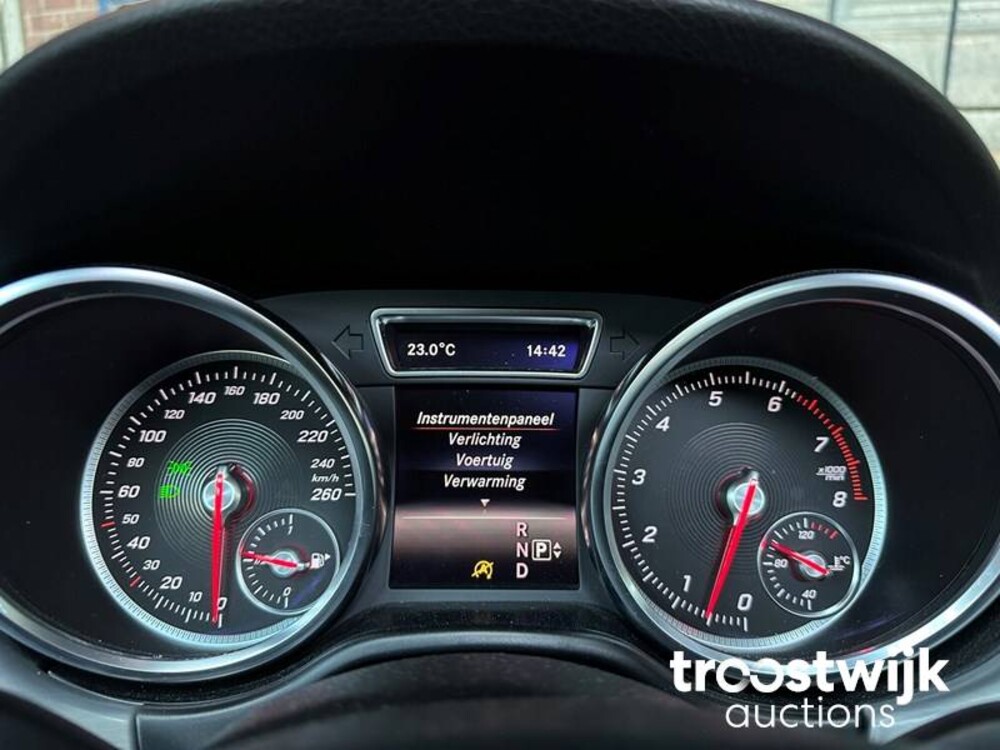 Mercedes-Benz GLE400 4Matic GLE-Klasse 333hp 2016, PV-558-D