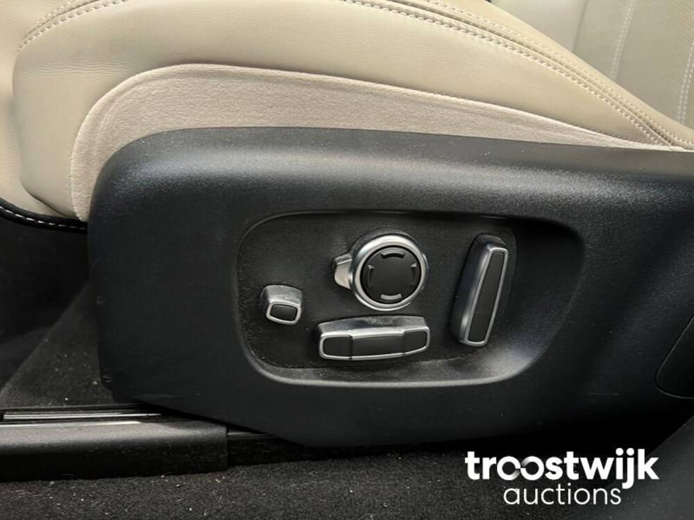 Land Rover Range Rover Velar I4 Turbo AWD R-Dynamic HSE Range Rover Velar 300hp 2017, L-295-FK