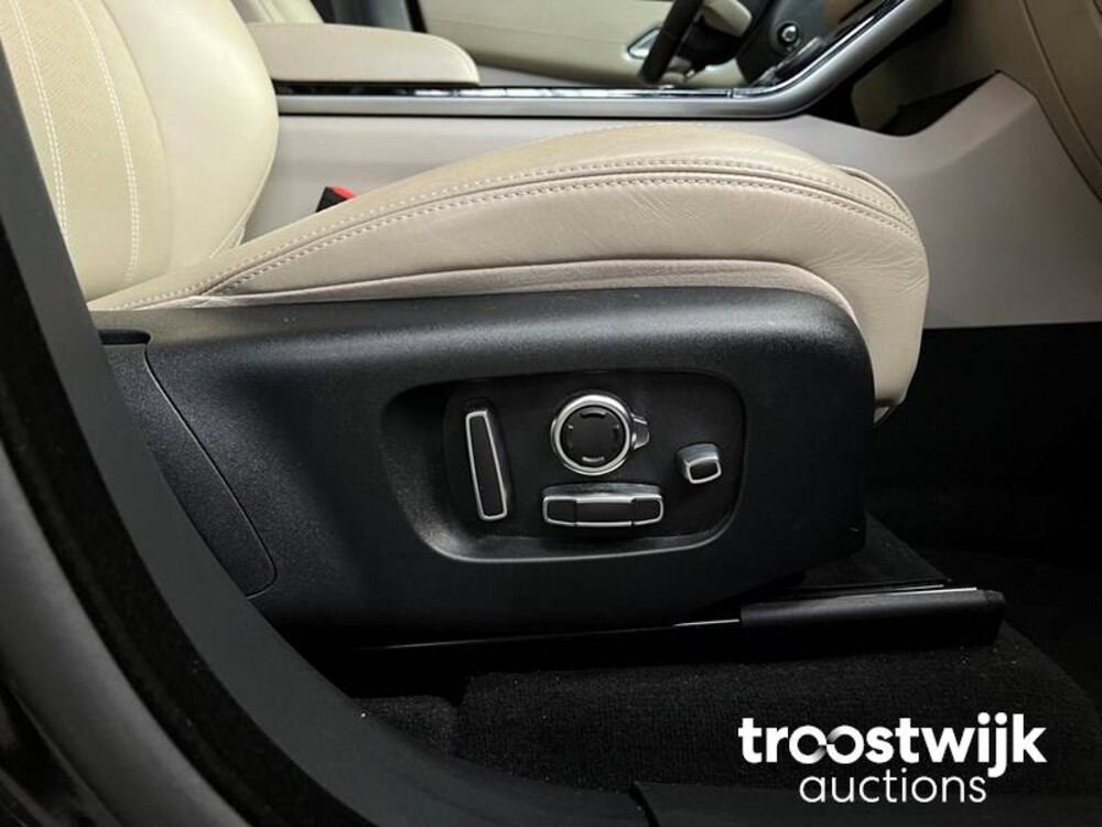Land Rover Range Rover Velar I4 Turbo AWD R-Dynamic HSE Range Rover Velar 300hp 2017, L-295-FK