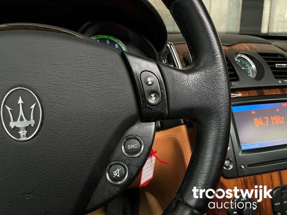 Maserati Quattroporte Executive GT 4.2 V8  400pk 2004 -Youngtimer-