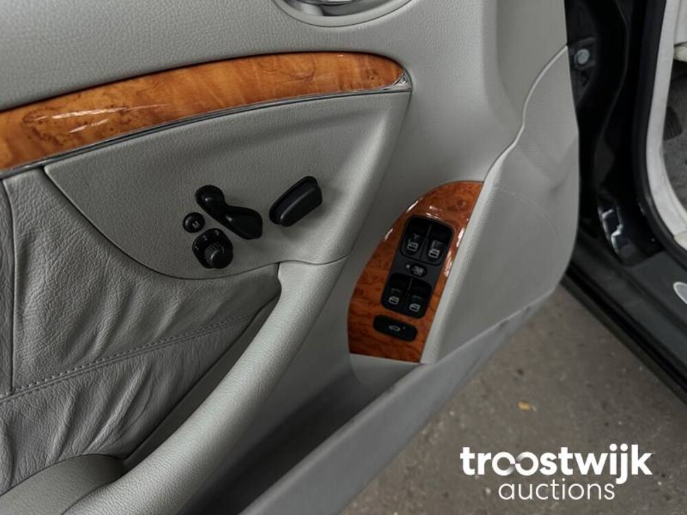 Mercedes-Benz CLK320 Cabriolet Elegance 218pk 2003 Facelift -Youngtimer-