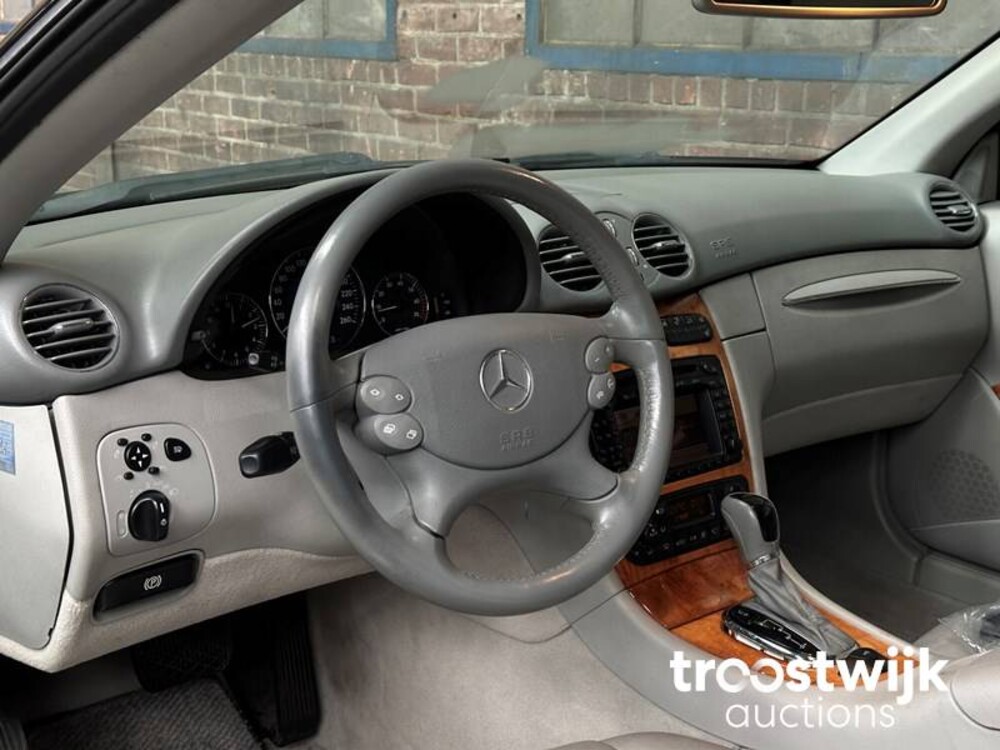 Mercedes-Benz CLK320 Cabriolet Elegance 218pk 2003 Facelift -Youngtimer-