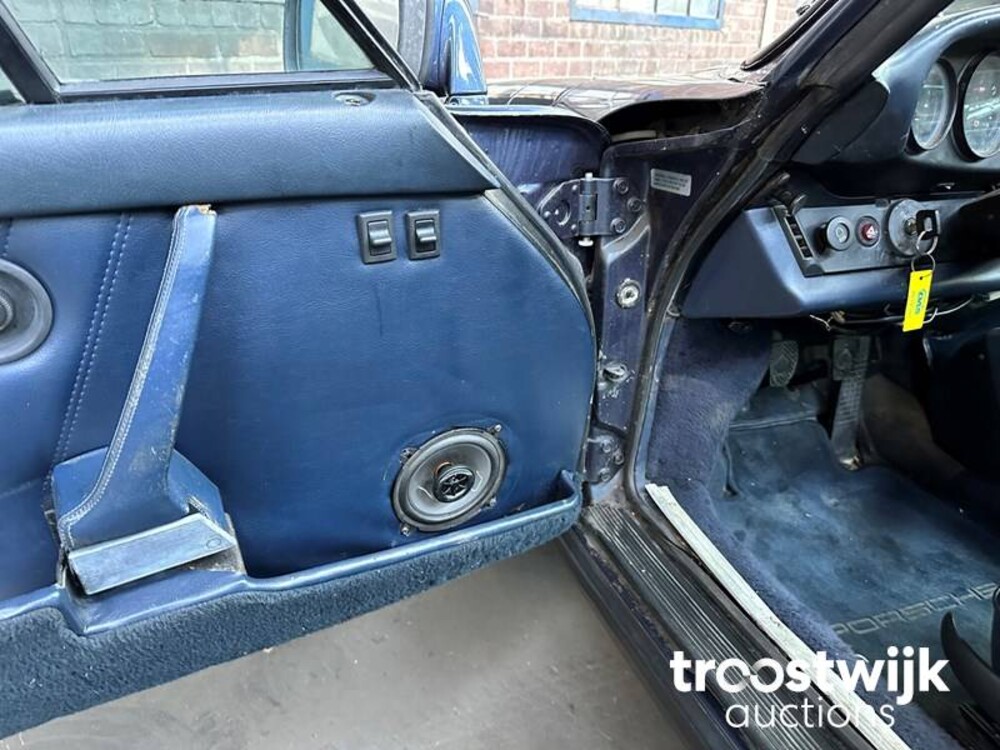 Porsche 911 Targa 207pk 1985