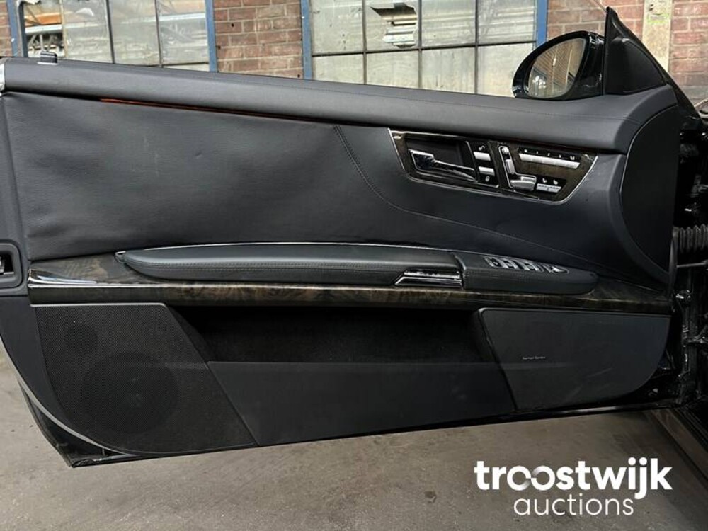 Mercedes-Benz CL500 5.5 V8 388pk 2007 -Youngtimer-