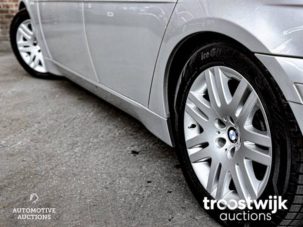 BMW 745i Executive E65 4.4 V8 333pk 2003 -Youngtimer-