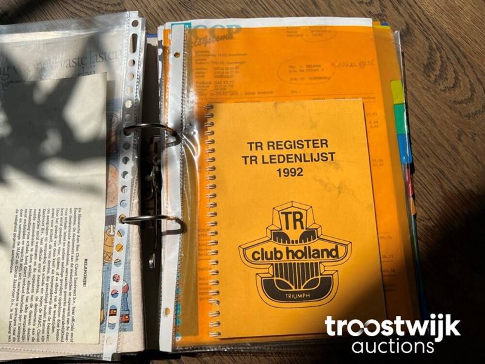 Triumph TR 4 A 2.1A Cabriolet -Org.NL- 1966, 49-21-BX