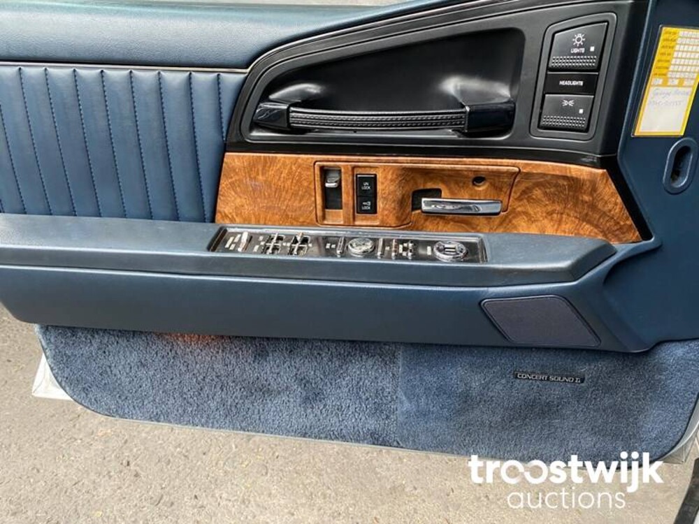 Buick Park Avenue 3.8 A U9 173pk 1992, 26-DH-DG