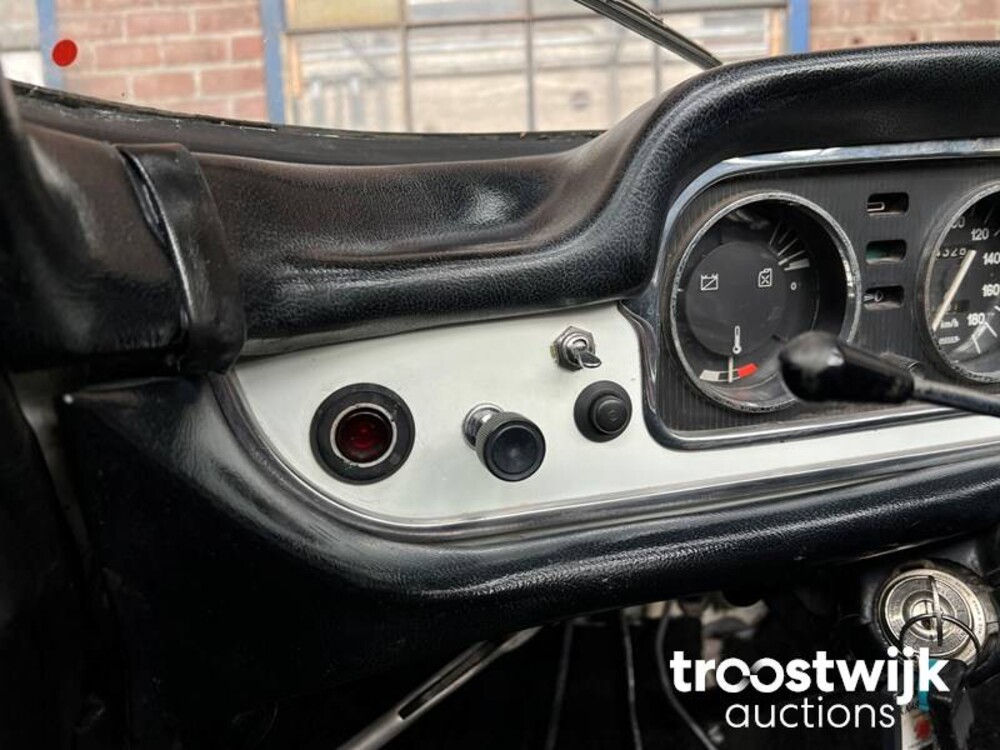 Peugeot 404 Cabriolet  72pk 1969