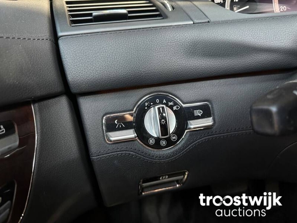 Mercedes-Benz  CL500 5.5 V8 388pk 2007 -Youngtimer-