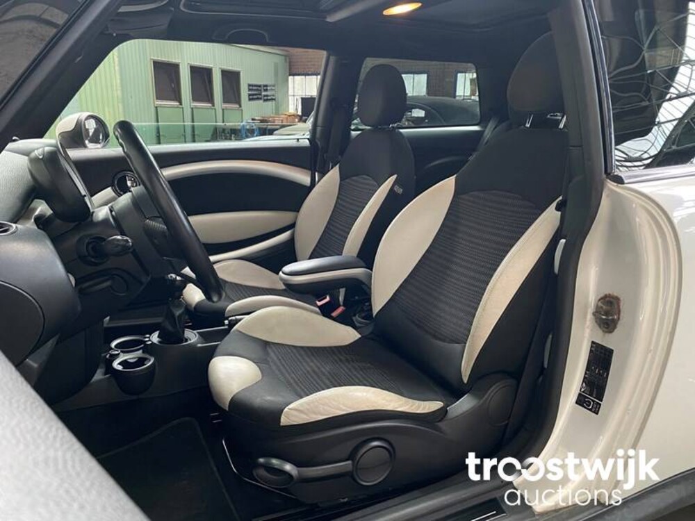 Mini Cooper S Mayfair 1.6 174pk 2010, PL-284-P