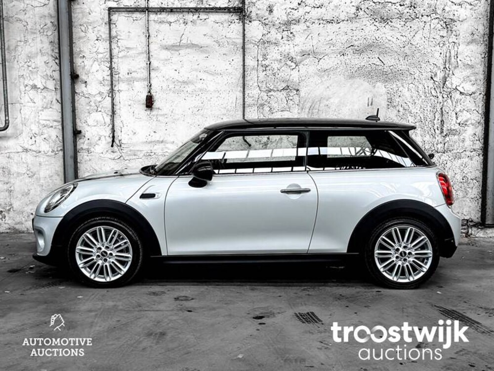 Mini Cooper Pepper 1.5 136pk 2015 -Orig. NL-, 6-ZPZ-63