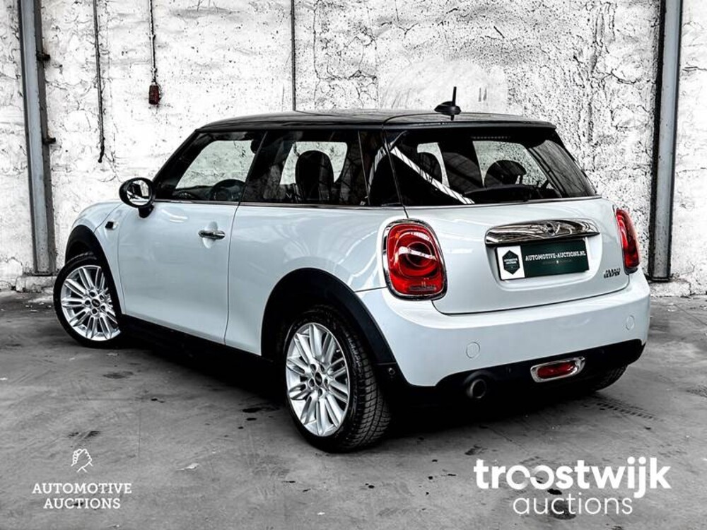 Mini Cooper Pepper 1.5 136pk 2015 -Orig. NL-, 6-ZPZ-63