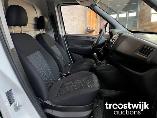 Opel Combo 1.6 CDTi L2H1 Edit. 105pk 2016, -Orig.NL-, V-439-BP, Dubbele schuifdeur