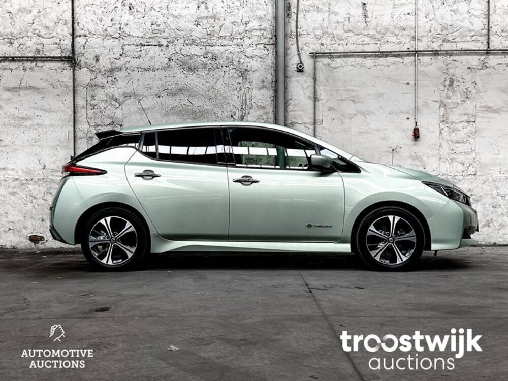 Nissan Leaf 2.Zero Edition 40kWh 2018 -Orig. NL-, SX-695-P