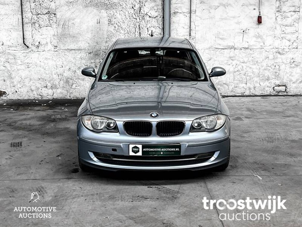 BMW 1-serie 120i Facelift 170pk 2008, K-828-HP
