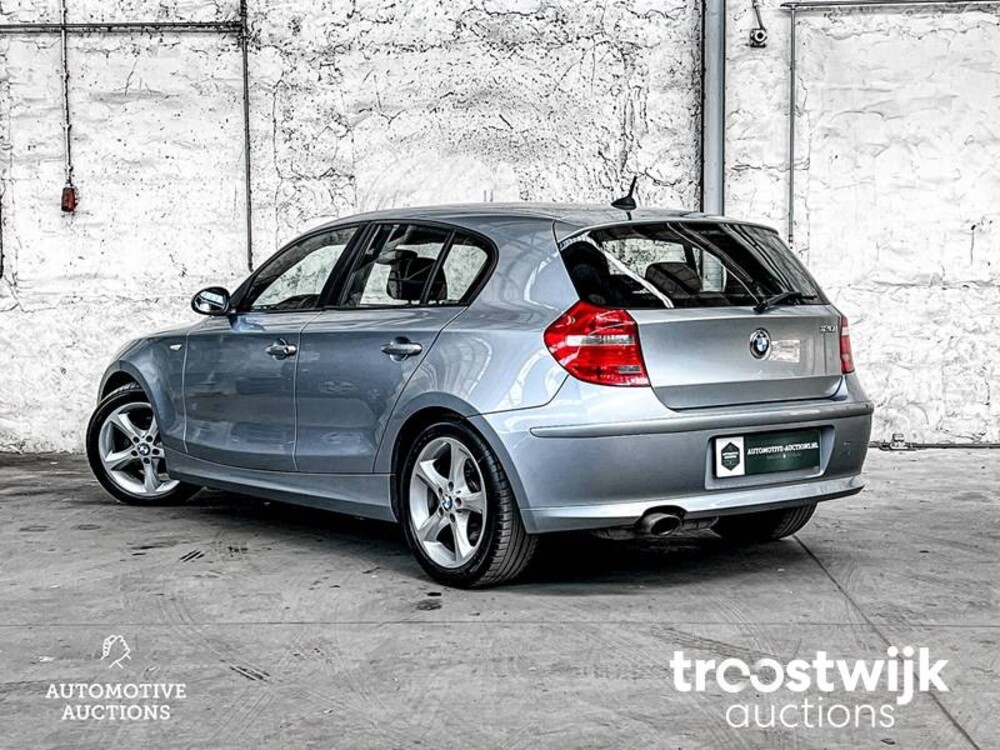 BMW 1-serie 120i Facelift 170pk 2008, K-828-HP