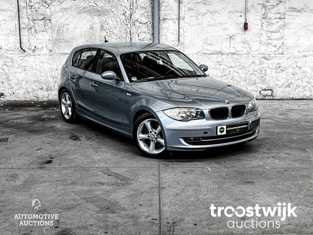 BMW 1-serie 120i Facelift 170pk 2008, K-828-HP