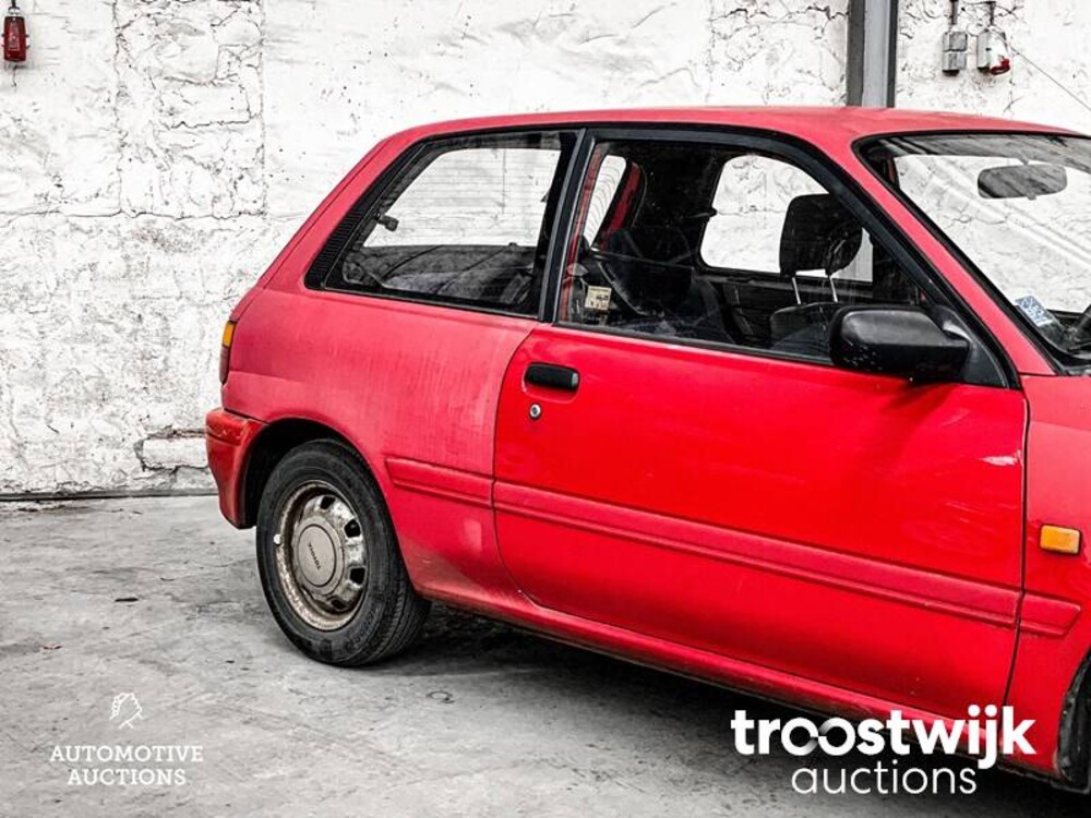 Toyota Starlet 1.3i 75pk 1994, -Orig.NL-, HT-LZ-85