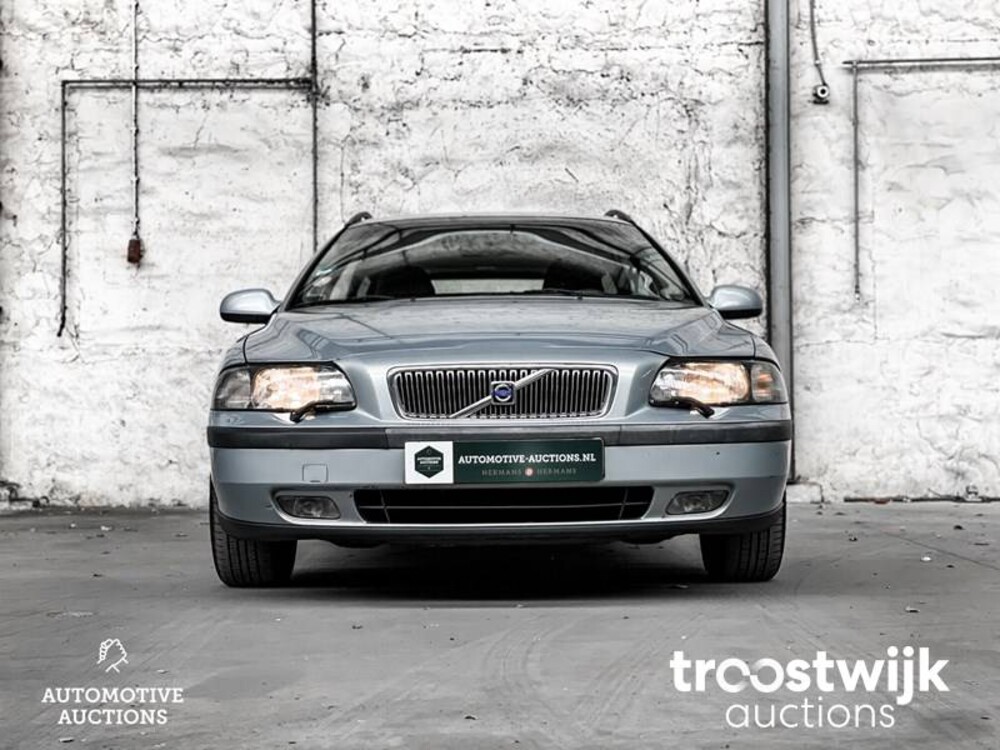Volvo V70 Comfort Line 2.4 170pk 2001 -Orig. NL-, 49-HG-PV