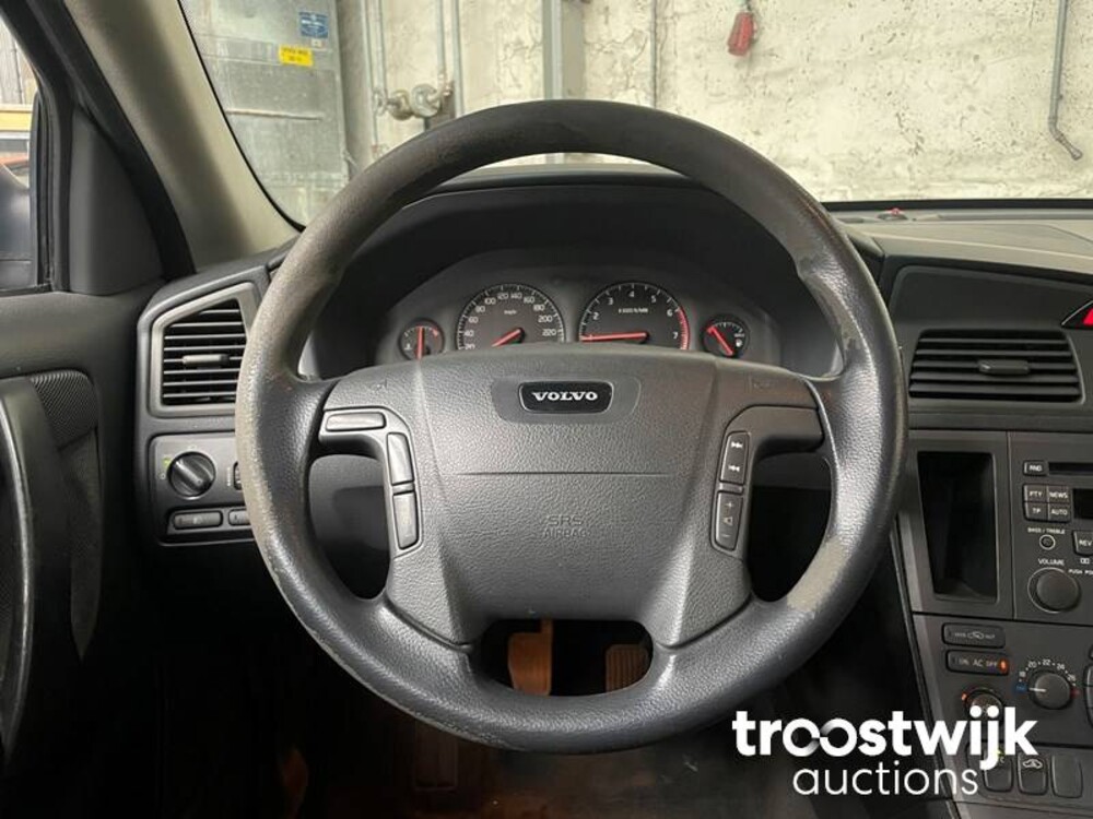 Volvo V70 Comfort Line 2.4 170pk 2001 -Orig. NL-, 49-HG-PV