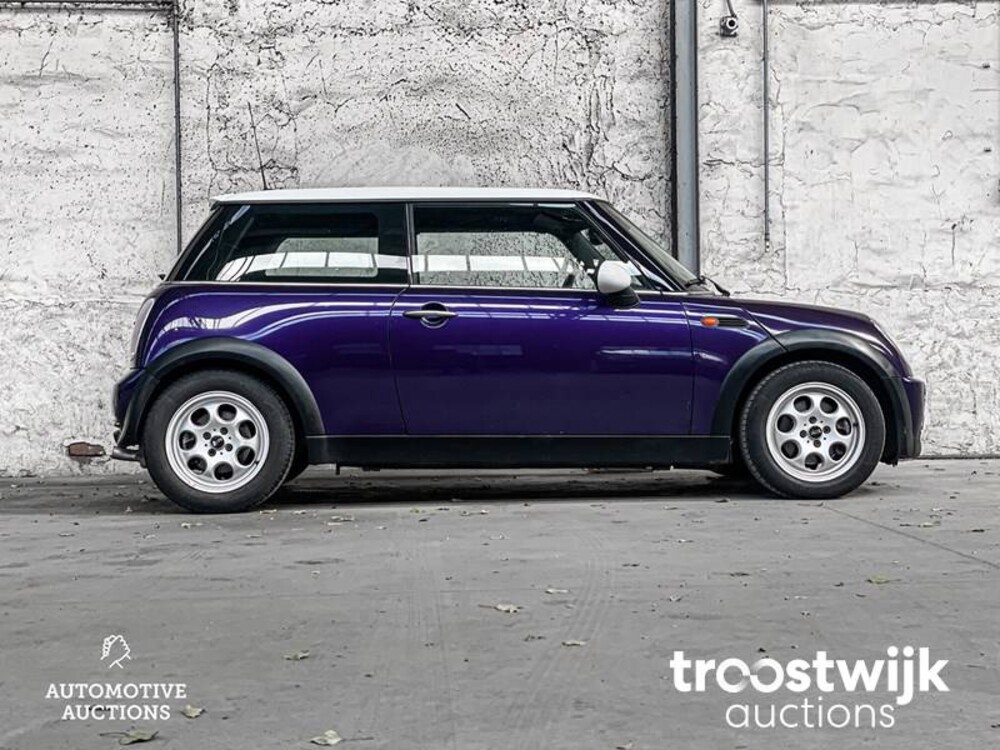 Mini Cooper 1.6 116pk 2005, 61-GZG-6