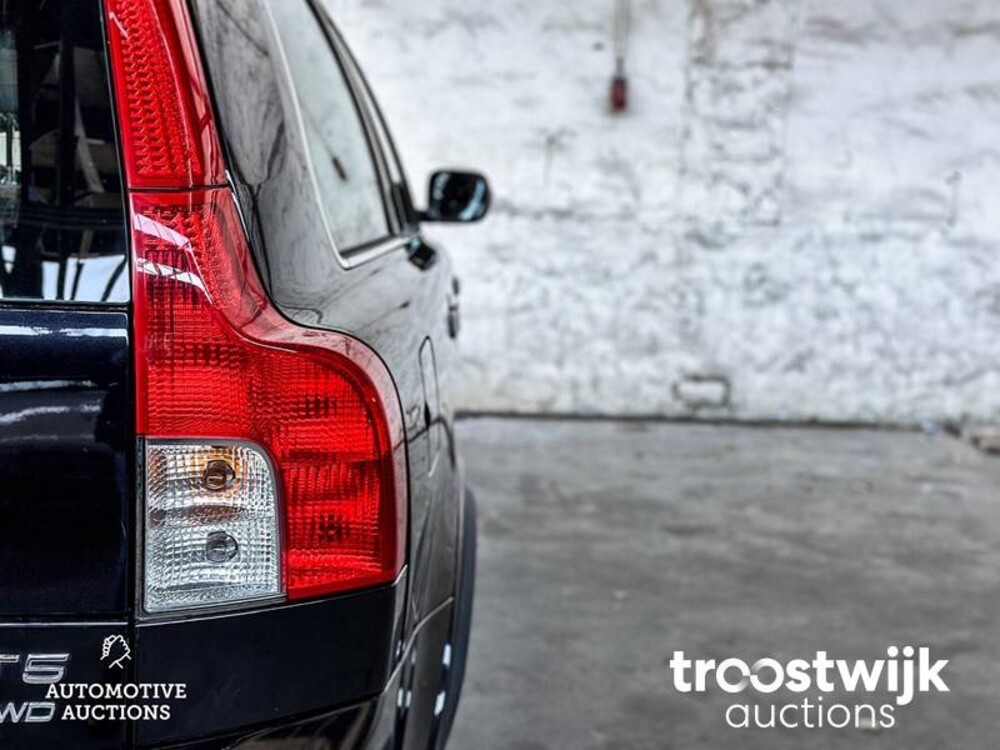 Volvo XC90 Limited Edetion 2.5 T5 209pk 2010 -Orig. NL-, 79-NHV-8