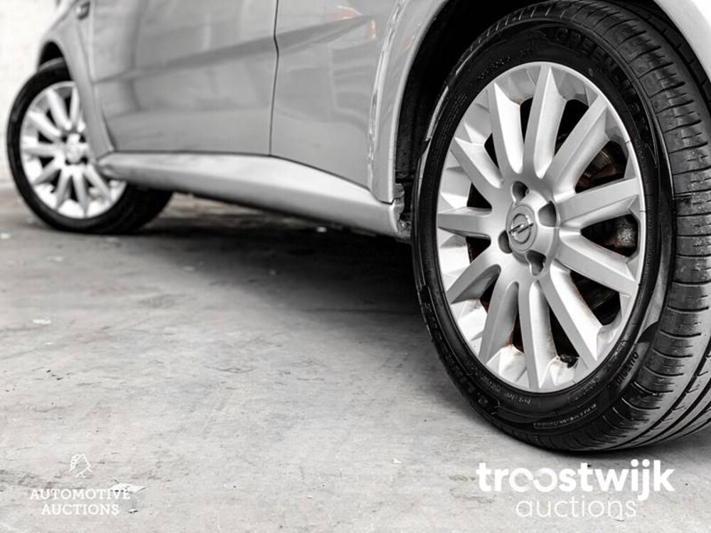 Opel Tigra TwinTop Cosmo 1.8-16V 125pk 2005 -Orig. NL-, 21-RB-PR