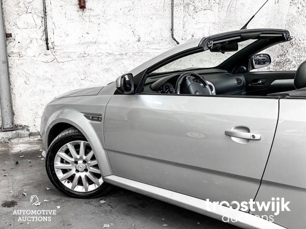 Opel Tigra TwinTop Cosmo 1.8-16V 125pk 2005 -Orig. NL-, 21-RB-PR